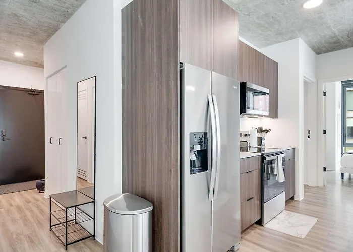 Wabash 4br - Pool Free In & Out Parking 5 * Chicago